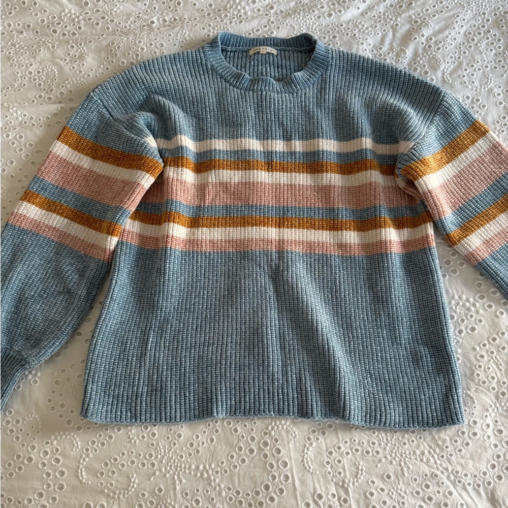 Baevely Sweater